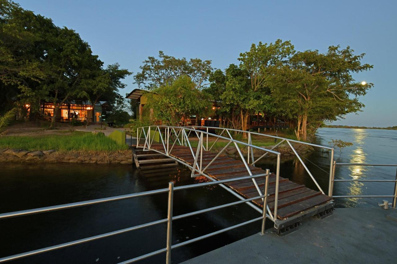 Zambezi Mubala Lodge Katima Mulilo Εξωτερικό φωτογραφία